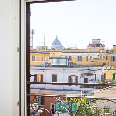 Giulio Cesare Penthouse Rental In روما المظهر الخارجي الصورة
